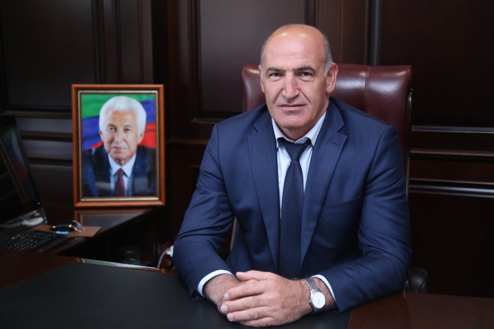 И.о.главы МР «Хунзахский район» Нурмагомед Задиев выразил соболезнования семьям погибших в г.Керчь