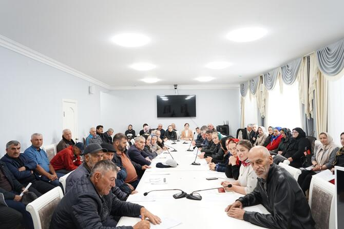 В Хунзахском районе состоялось обучающее занятие с членами участковых избирательных комиссий.
